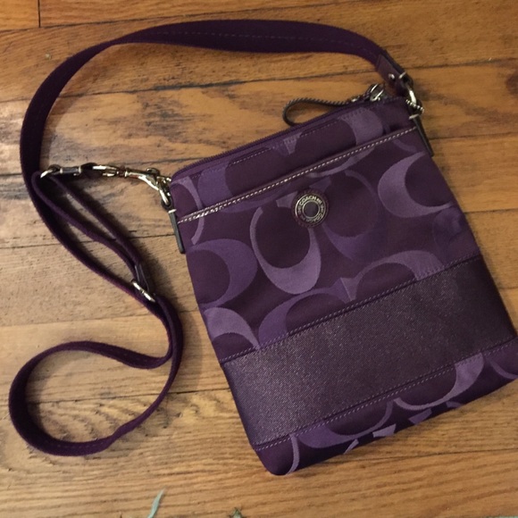 Coach Handbags - Coach cross body bag