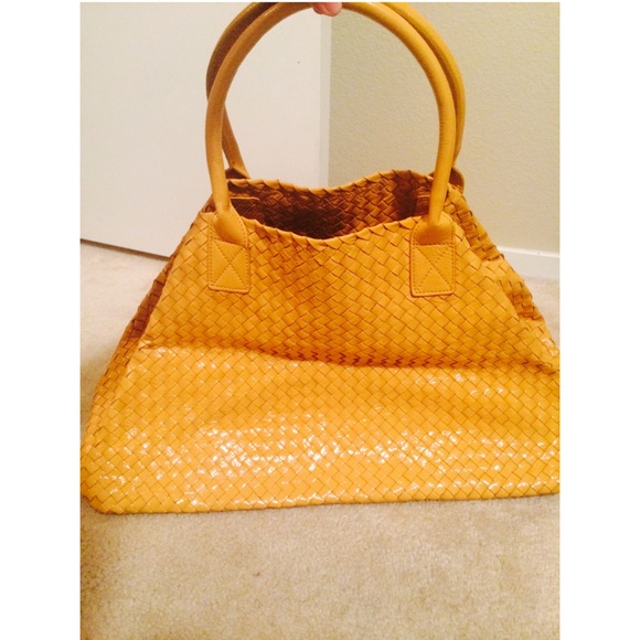 New Years sale!!!! Bottega Veneta