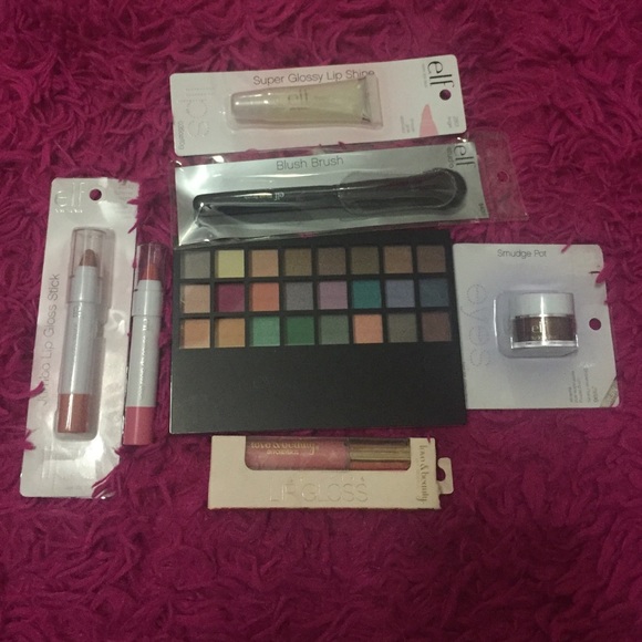 Elf make up bundle💕 - Picture 1 of 4