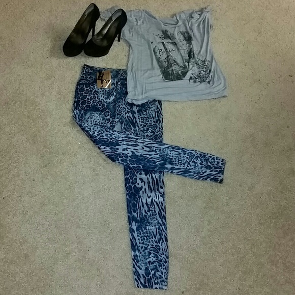Animal Print Jeggings - Picture 1 of 2