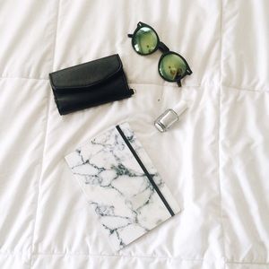 Black Wallet with iPhone Holder