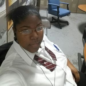 Meet your Posher, Makisha