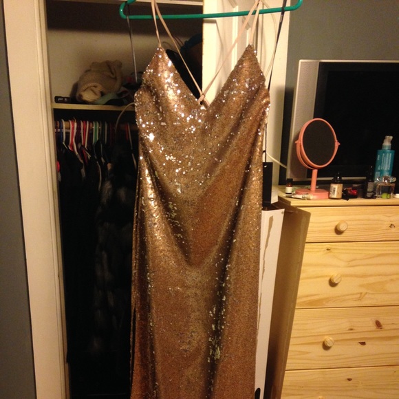 Forever 21 Dresses & Skirts - Forever 21 Floor length sequin dress - size small