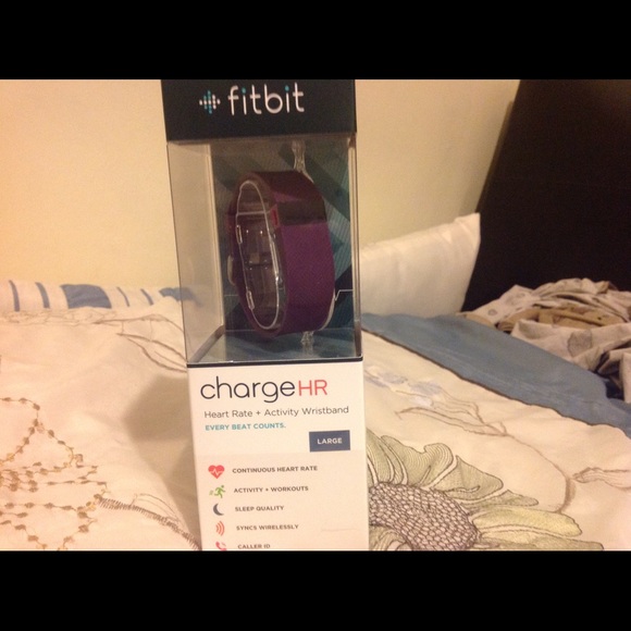 Brand new in box Fitbit Charge HR large
