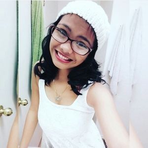 Meet your Posher, Nica