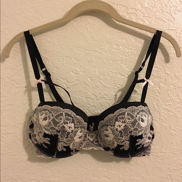 Victoria's Secret bra