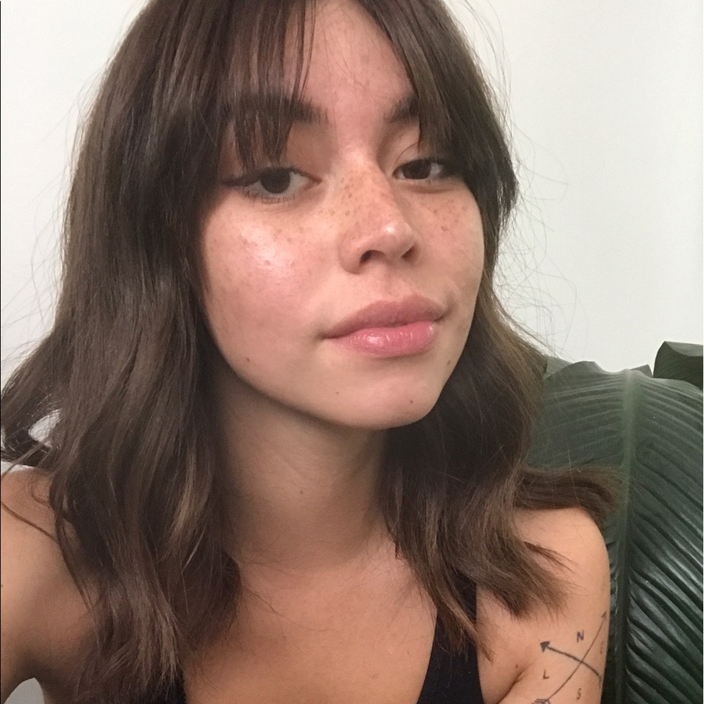 Meet your Posher, Hannah