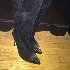Shoedazzle studded boots