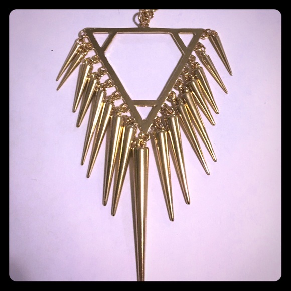 Jewelry - NEW 28" Necklace w/ gift box