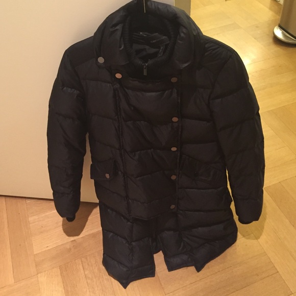 Bcbg coat very nice excellent condition