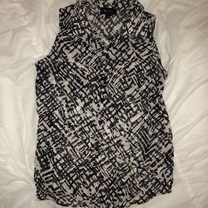 Black/white dressy tank top