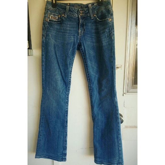 ❌SOLD!!❌Miss Me 30 x 32 bootcut - Picture 3 of 4