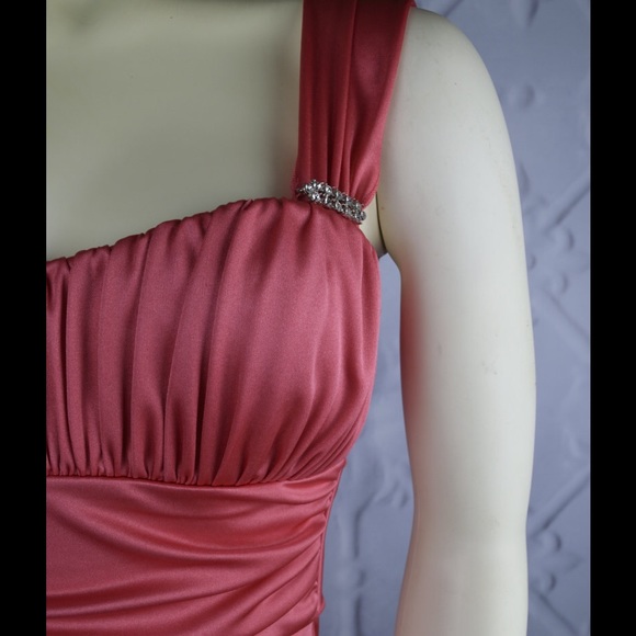Speechless Y2K pink coral empire waist satin formal dress homecoming dance prom - Picture 3 of 4