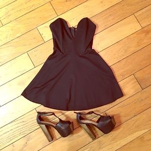 Jessica Simpson Dany Platform Pump