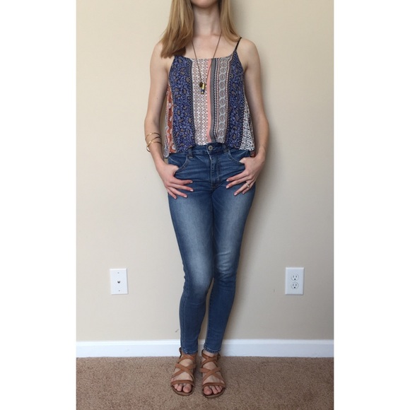 Boho Patterned Crop Top - Picture 2 of 4