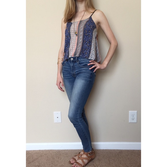 Boho Patterned Crop Top - Picture 3 of 4
