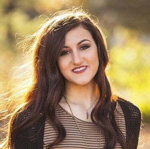 Meet your Posher, Savanna
