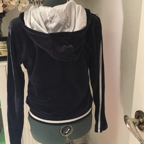 Blue Nike zip up with white inner hood - Picture 3 of 3