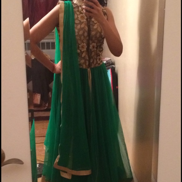 Green & black Anarkali with black sharara pants - Picture 2 of 4