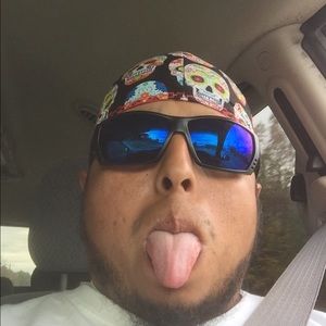 Meet your Posher, Valentin