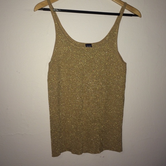 Gold sparkly tanktop