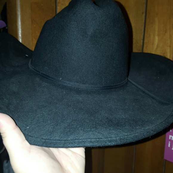 Cowboy hat - Picture 2 of 4