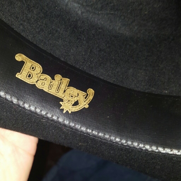 Cowboy hat - Picture 4 of 4