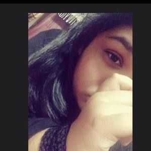 Meet your Posher, Saadia