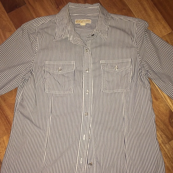 Michael Kors Button Up- Navy and White - Picture 4 of 4