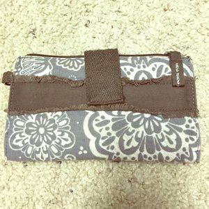 Adorable 31 wallet