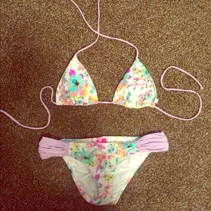 VS Bikini