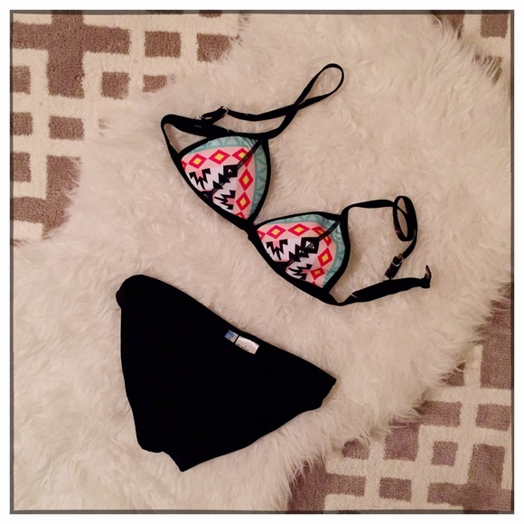 Tribal Print Bikini Top, size Small