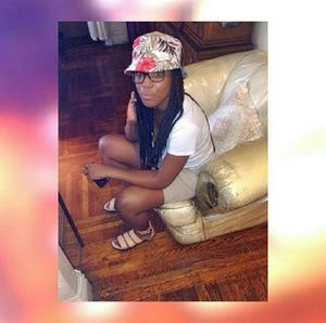 Meet your Posher, Fairriana