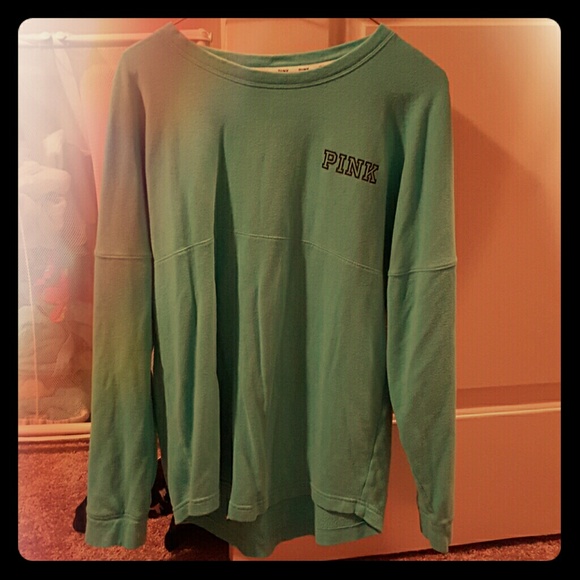 Blue VS Pink crew neck
