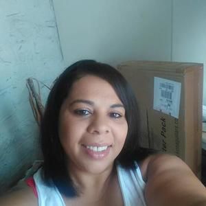 Meet your Posher, Aisha