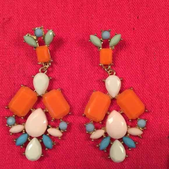 Chandelier fashion Earrings multicolor