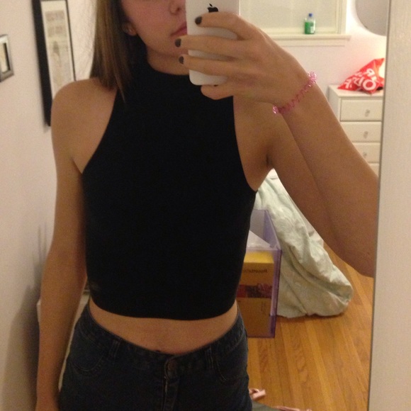 black turtle neck crop top