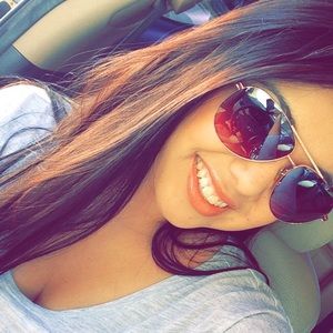 Meet your Posher, Marcy