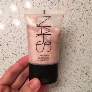 NARS copacabana illuminator