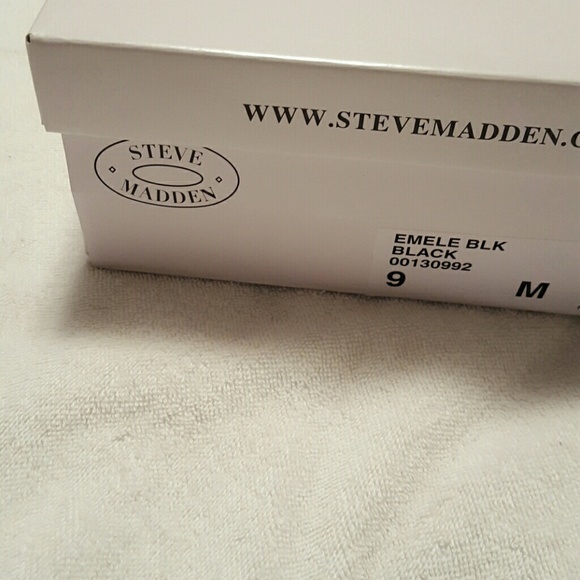 Shoes - Picture 4 of 4