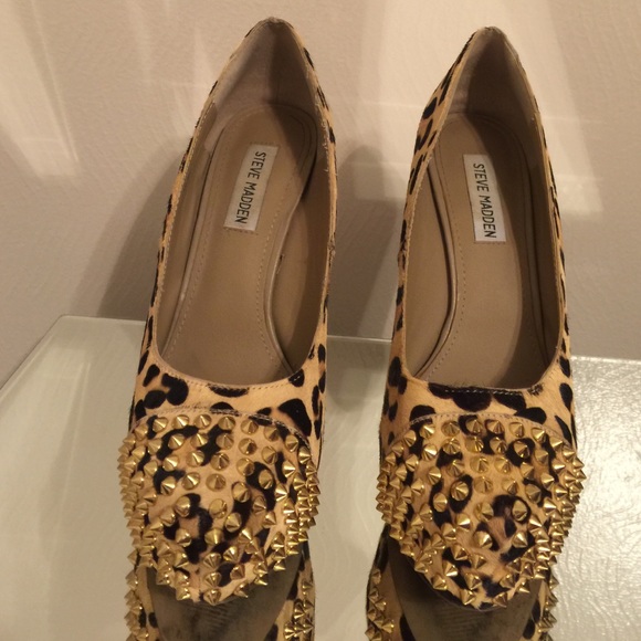 Steve Madden cheetah print heels
