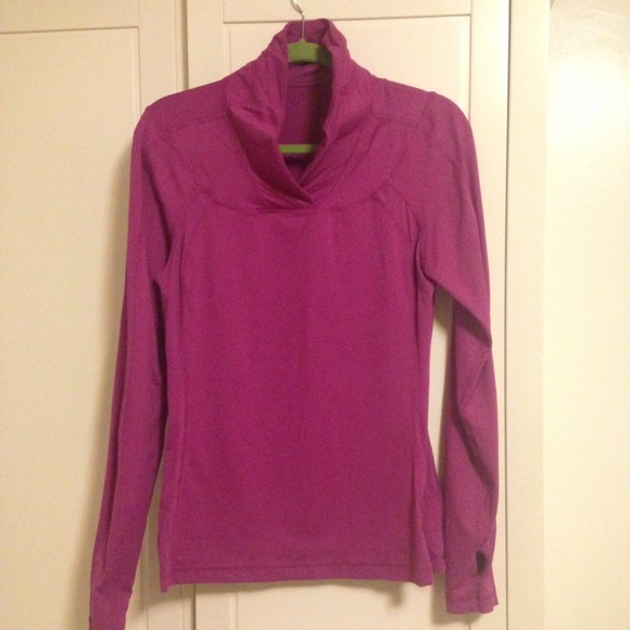 lululemon running top