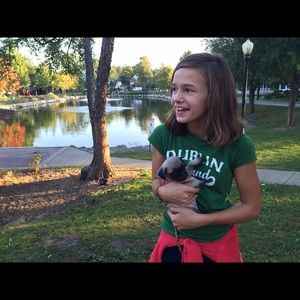 Meet your Posher, Brooke