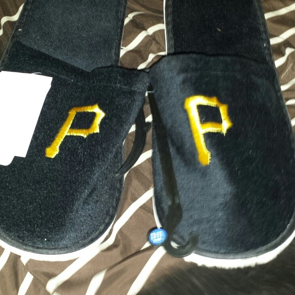 Slippers - Picture 2 of 2