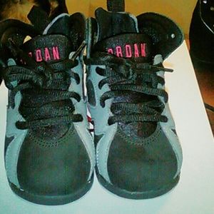 Used Girls toddler Jordan's retro 7s