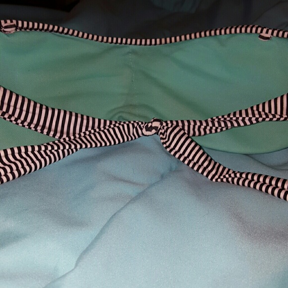 bikini - Picture 2 of 4