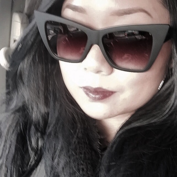 Meet your Posher, Bethany - Picture 1 of 1