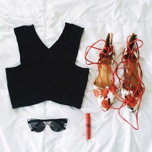 Cross Cross Crop Top