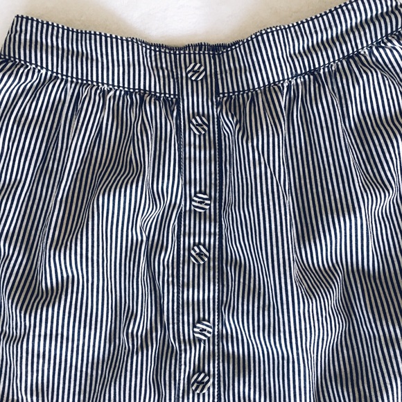 Mossimo Supply Co • Pinstripe Skirt. - Picture 3 of 3