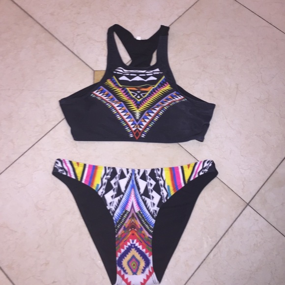 Bathing suit/ halter bikini - Picture 1 of 3